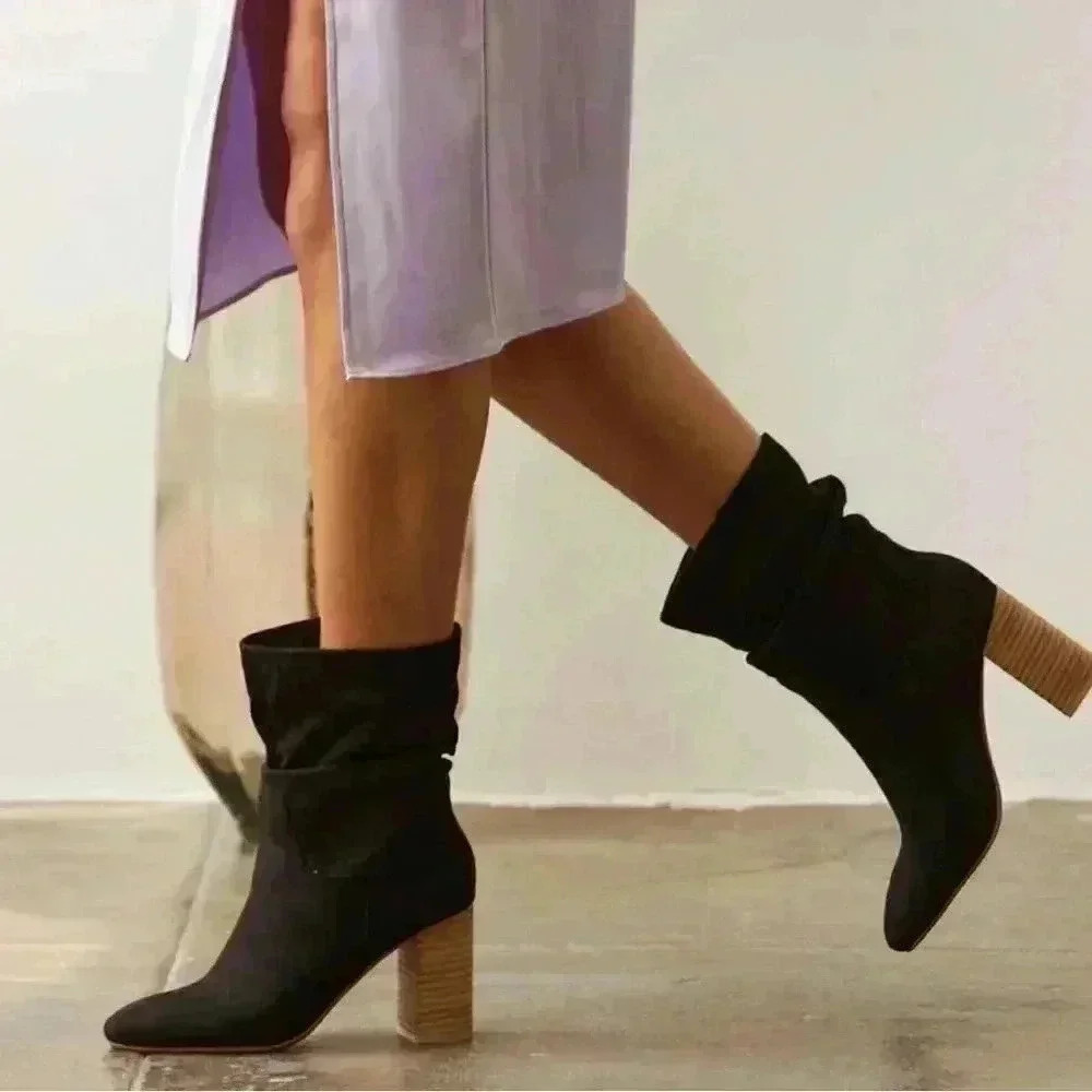 CCOCCI Darby Army Green Suede Heeled Slouch Boot Size 8 . Never worn.
